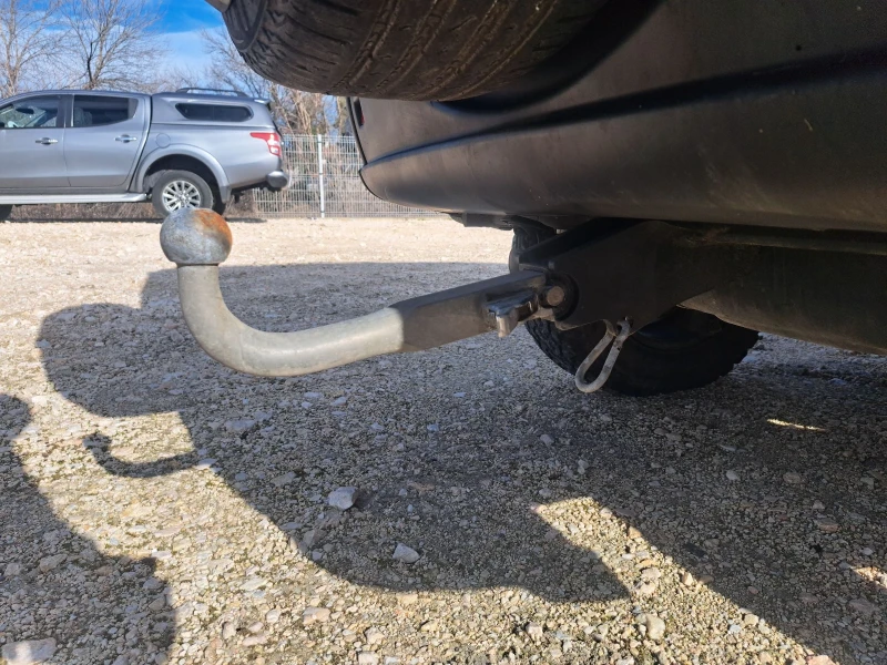 Jeep Cherokee Sport 2.5, снимка 8 - Автомобили и джипове - 53259231