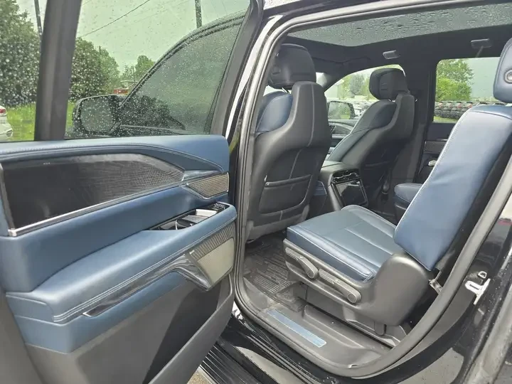 Cadillac Escalade  IQ Sport 2 , снимка 16 - Автомобили и джипове - 55082353