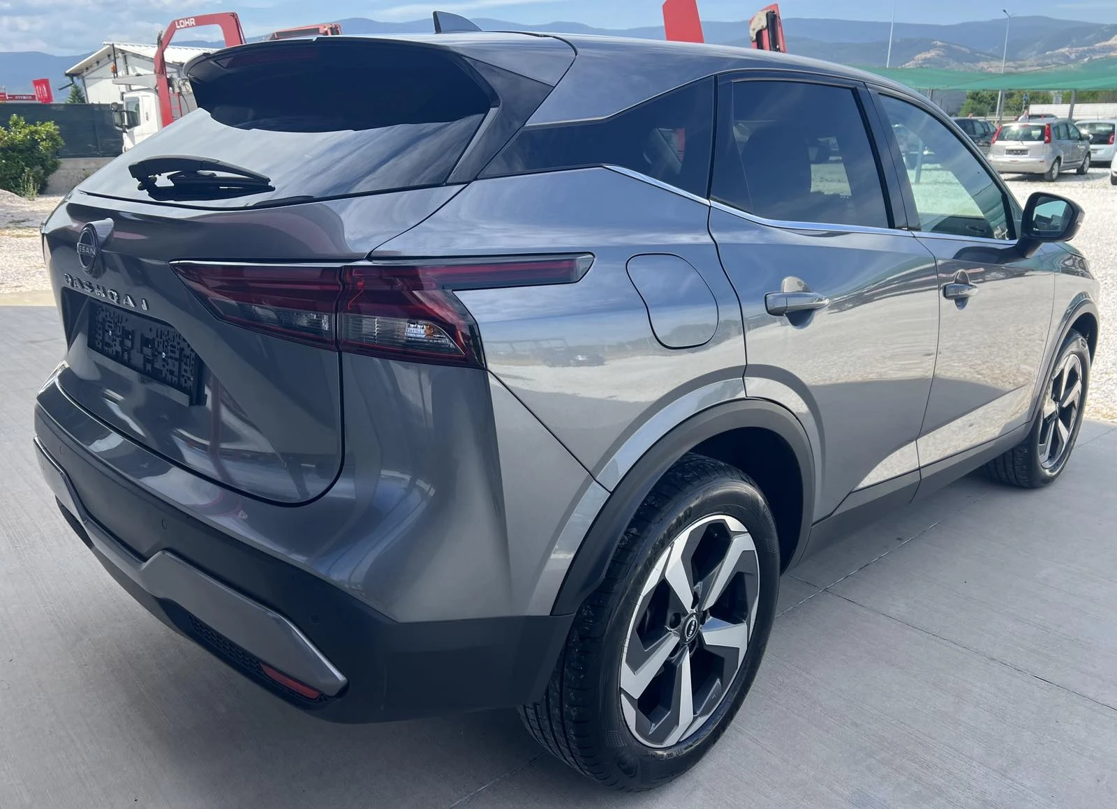 Nissan Qashqai 1.3 MildHybrid - изображение 4