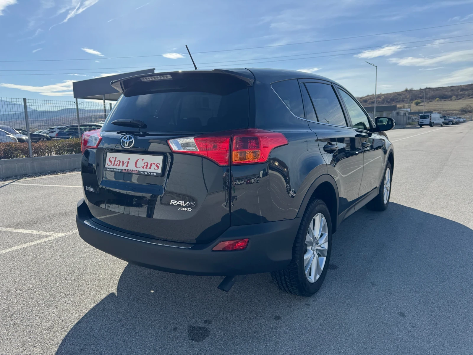 Toyota Rav4 2.2 D 4WD - AUTO/ СЕРВИЗНА ИСТОРИЯ/ 144.000 км! - изображение 4