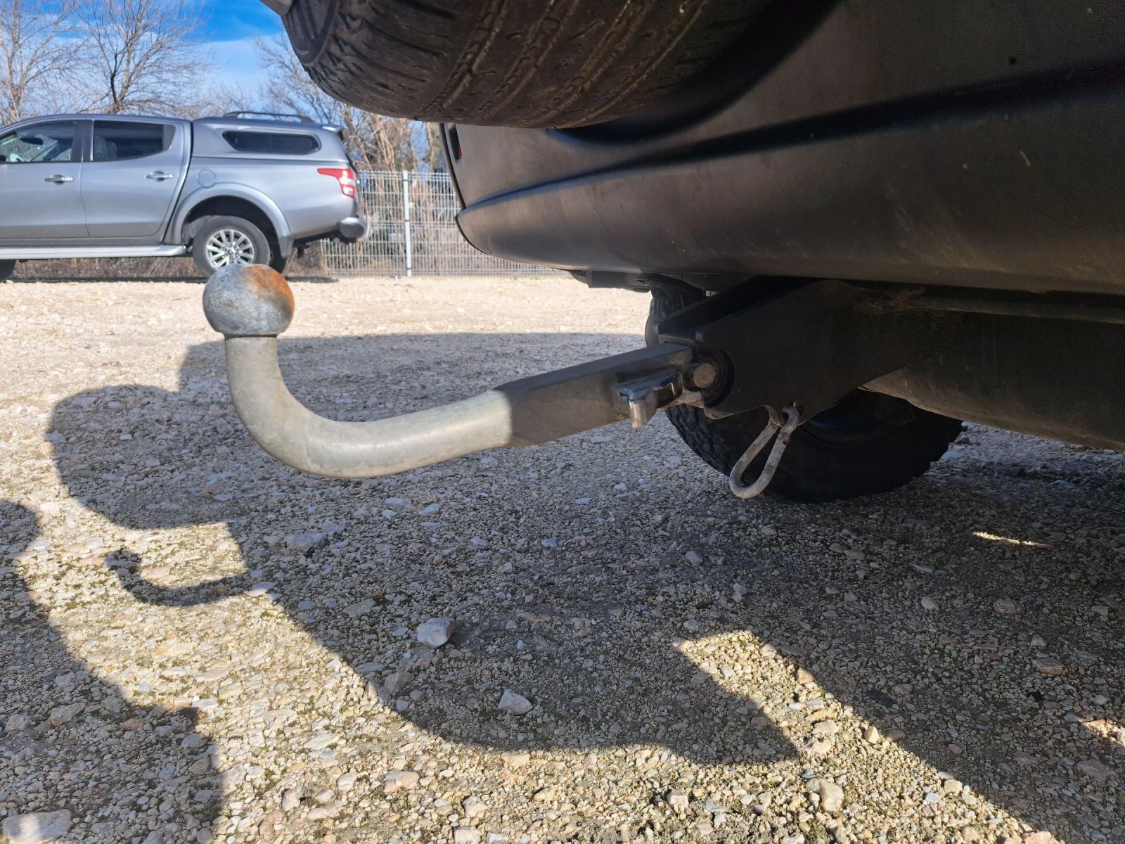 Jeep Cherokee Sport 2.5 - изображение 8