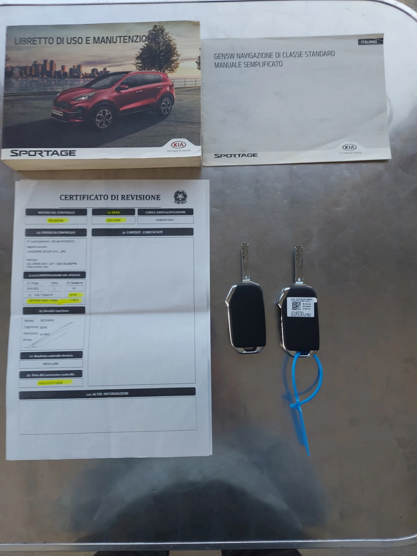 Kia Sportage 1.6 CRDI* GT Line* 6 МТ* ИТАЛИЯ, снимка 17 - Автомобили и джипове - 54193295