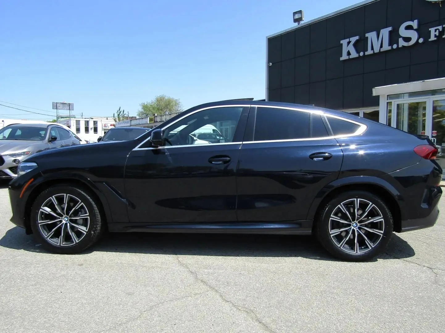 BMW X6 XDRIVE40I / M-PKG / CRYSTAL SHIFTER / AIR SUSP, снимка 8 - Автомобили и джипове - 54427205