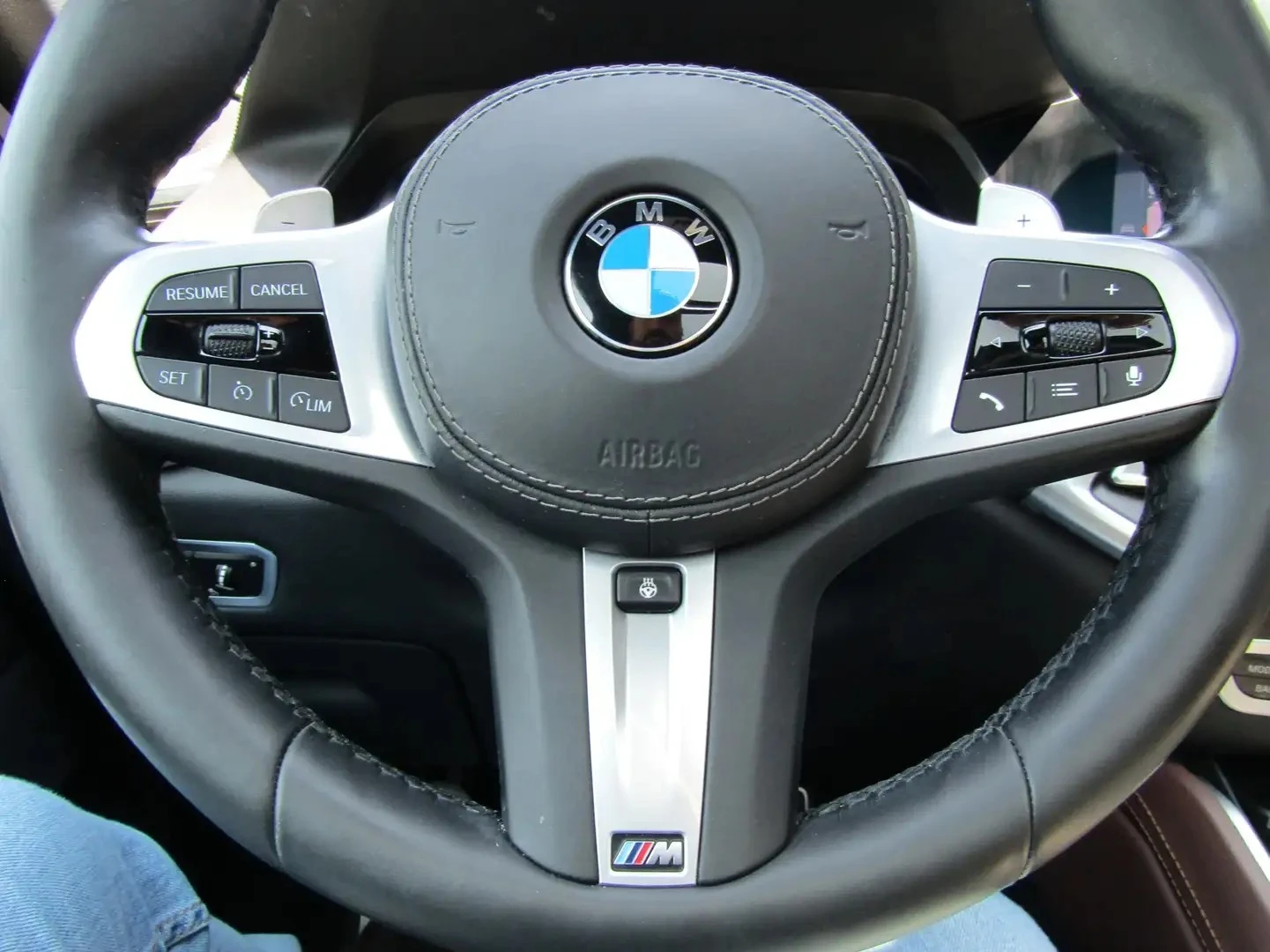 BMW X6 XDRIVE40I / M-PKG / CRYSTAL SHIFTER / AIR SUSP, снимка 17 - Автомобили и джипове - 54427205