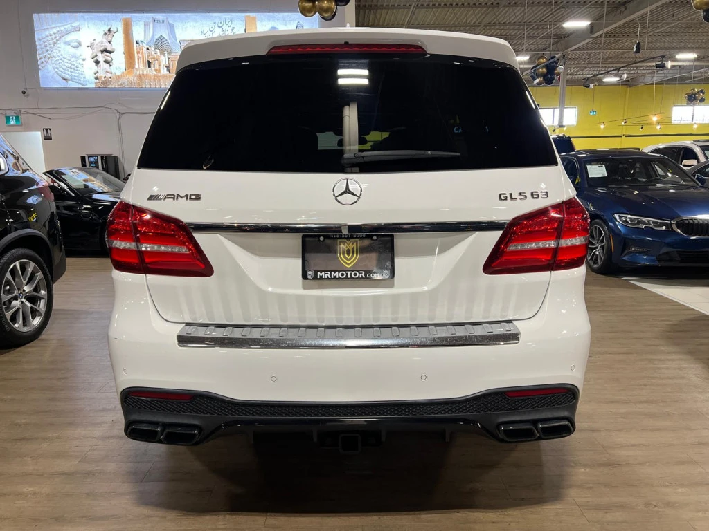 Mercedes-Benz GLS 63 AMG HARMON* KARDON* ОБДУХВАНЕ* ПАНОРАМА* МАСАЖ* КЕЙЛЕС, снимка 7 - Автомобили и джипове - 55792692