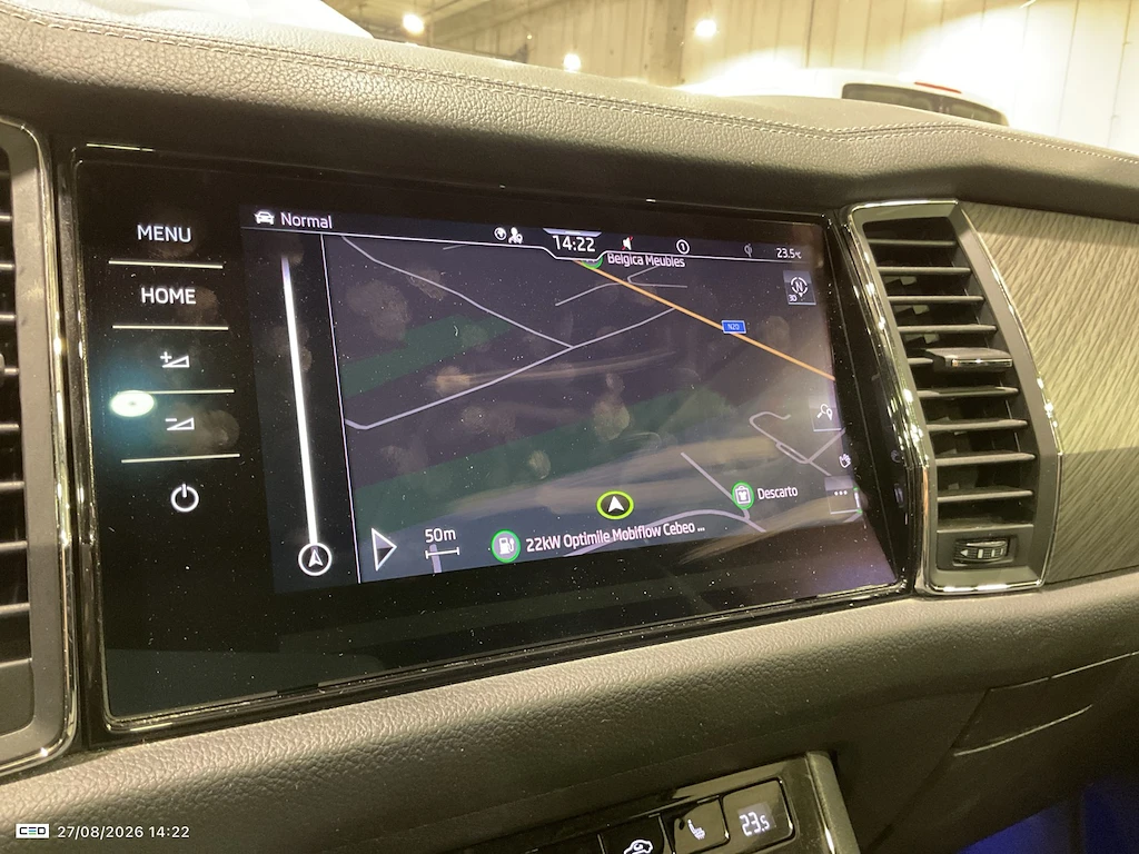 Skoda Kodiaq 2.0 CRTDI DSG7 CLEVER+ LED NAVI, снимка 12 - Автомобили и джипове - 56114961