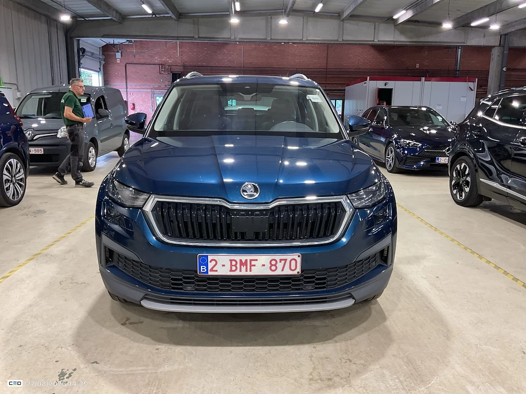 Skoda Kodiaq 2.0 CRTDI DSG7 CLEVER+ LED NAVI, снимка 2 - Автомобили и джипове - 56114961