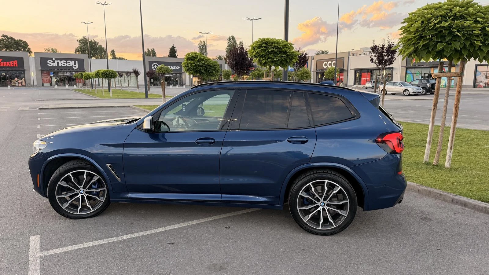 BMW X3 M40i | M Performance | 360  CAM | HEAD-UP | HARMAN, снимка 2 - Автомобили и джипове - 56205389