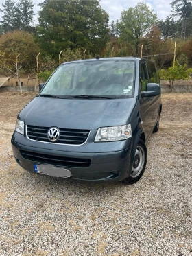     VW Caravelle