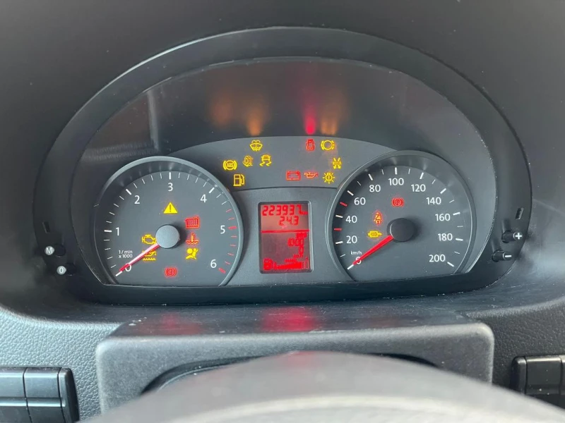 VW Crafter L2H2 TDi 136KC ЕВРО 5В * КЛИМА ОБСЛУЖЕН ПЕРФЕКТЕН, снимка 14 - Бусове и автобуси - 53060976