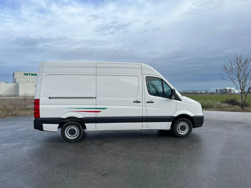 VW Crafter L2H2 TDi 136KC ЕВРО 5В * КЛИМА ОБСЛУЖЕН ПЕРФЕКТЕН, снимка 6 - Бусове и автобуси - 53060976