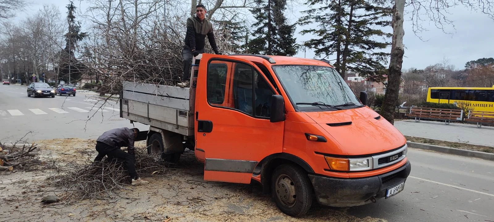 Iveco 35c13 2.8  | Mobile.bg � ����������� 16