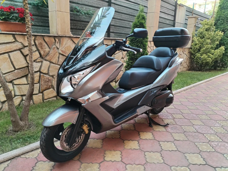 Honda Silver Wing S-wt 600 ABS PERFECTEN, снимка 11 - Мотоциклети и мототехника - 46803821