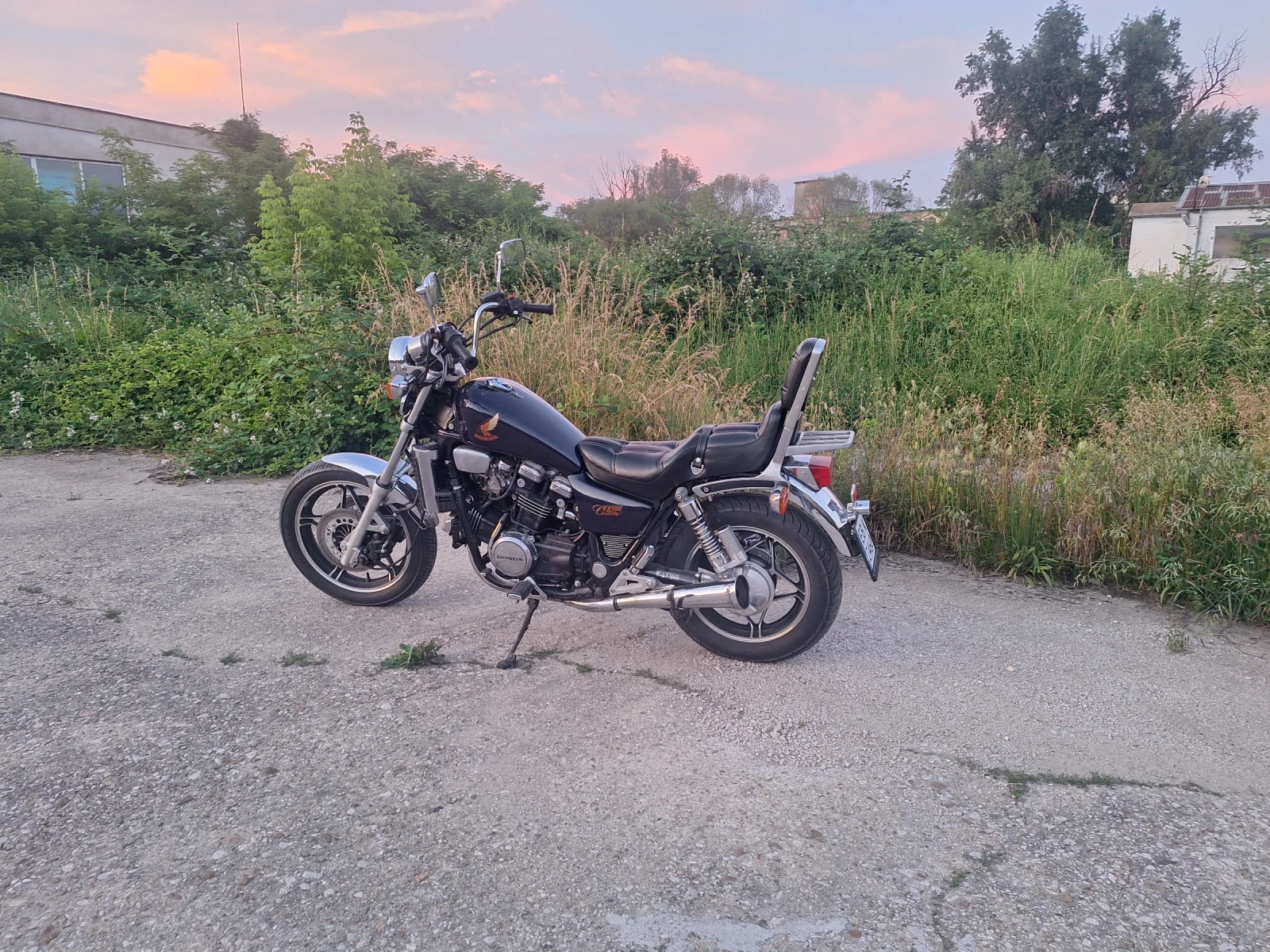 Honda Magna, снимка 2 - Мотоциклети и мототехника - 54875370