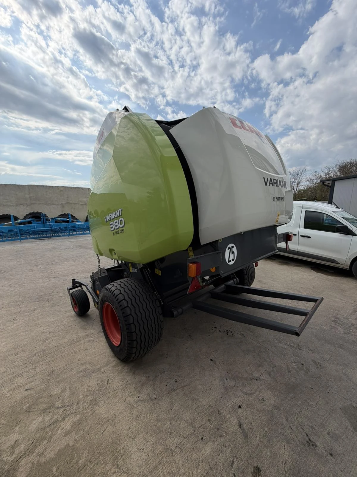 ����������� Claas Variant 380 ����������� � ����� ������ | Mobile.bg � ����������� 7