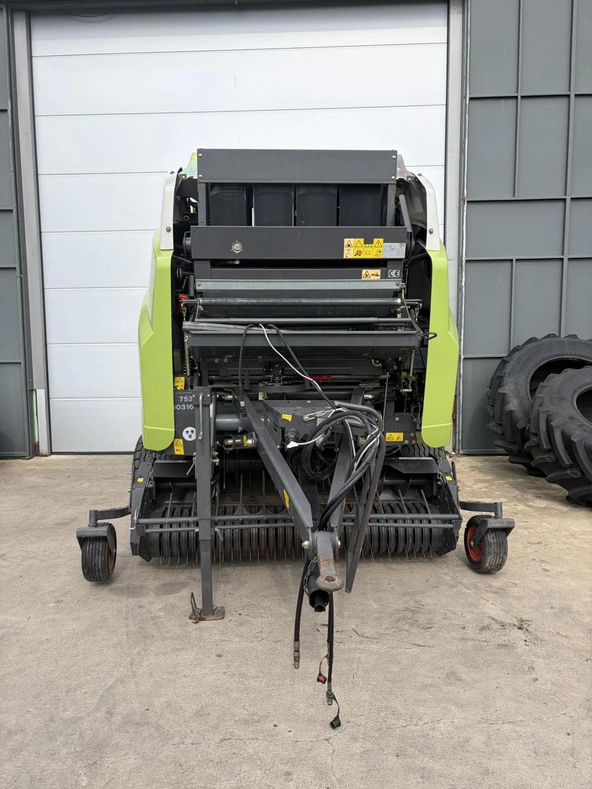 ����������� Claas Variant 380 ����������� � ����� ������ | Mobile.bg � ����������� 3