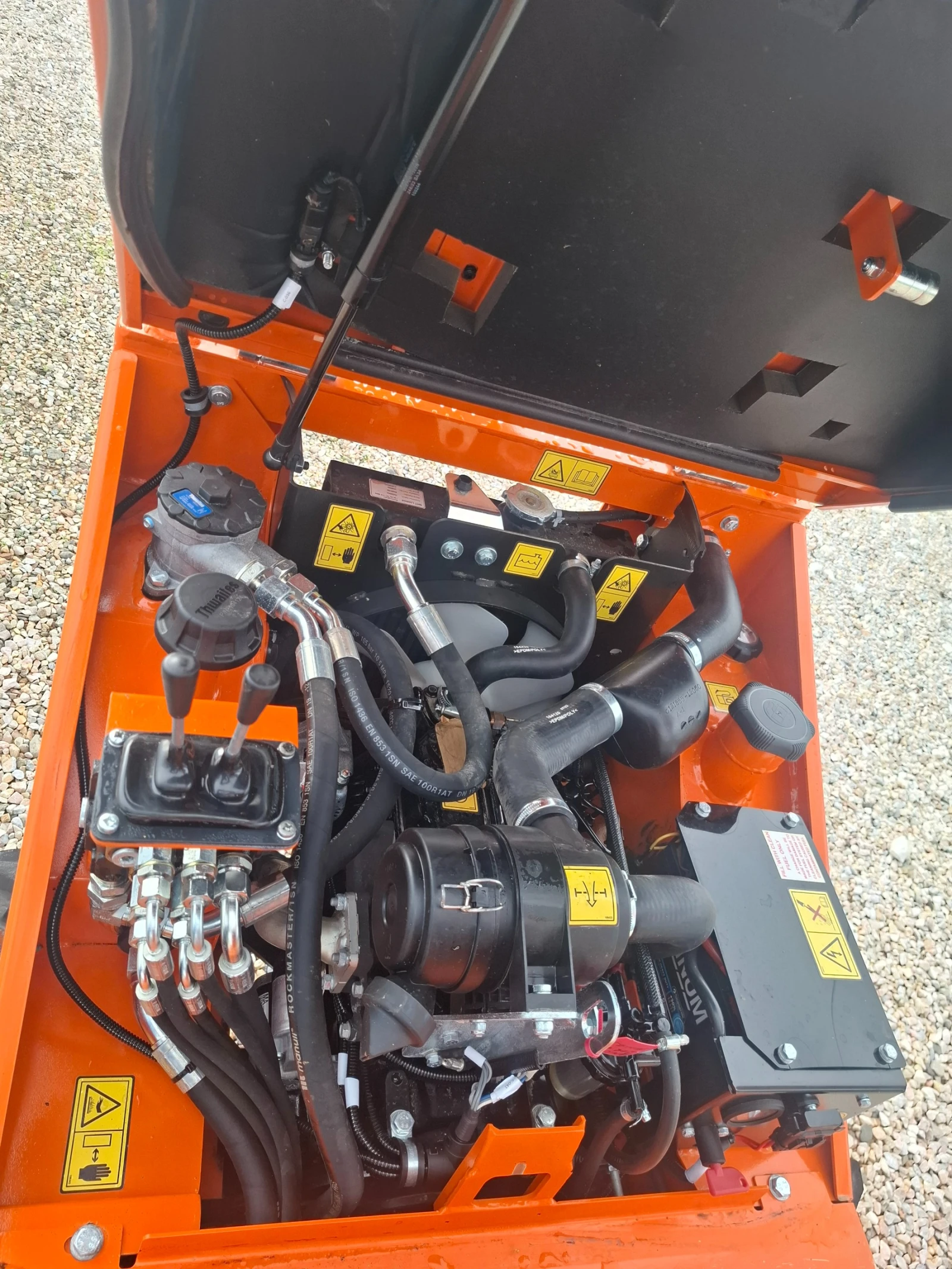     Thwaites 1. | Mobile.bg   12