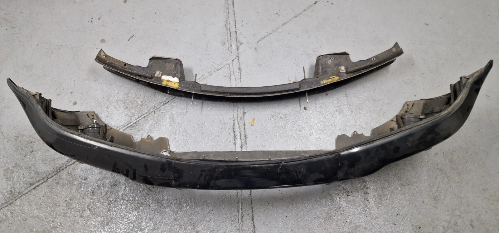 Оригинална предна броня за BMW M3 E46, снимка 2 - Части - 53850315