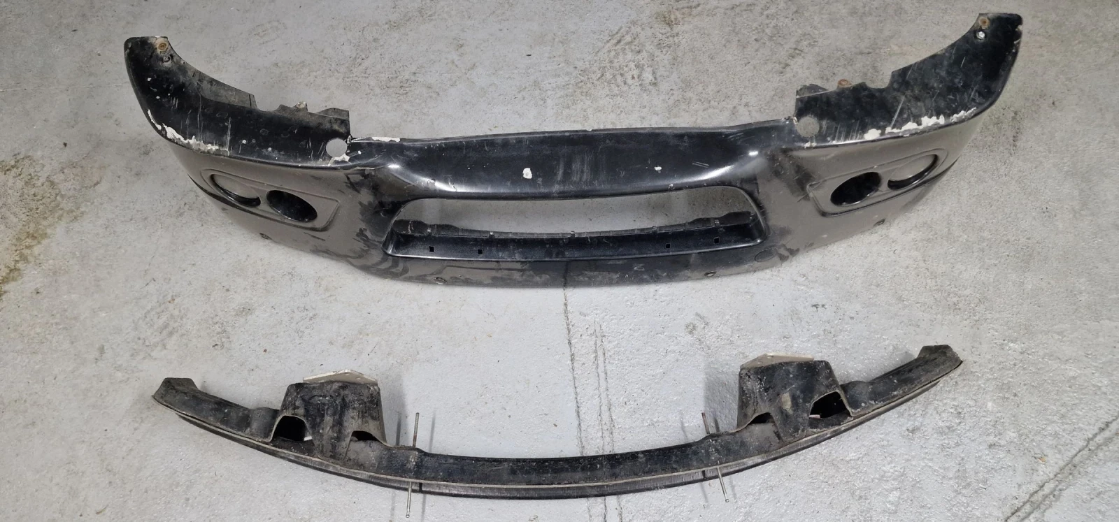 Оригинална предна броня за BMW M3 E46, снимка 4 - Части - 53850315