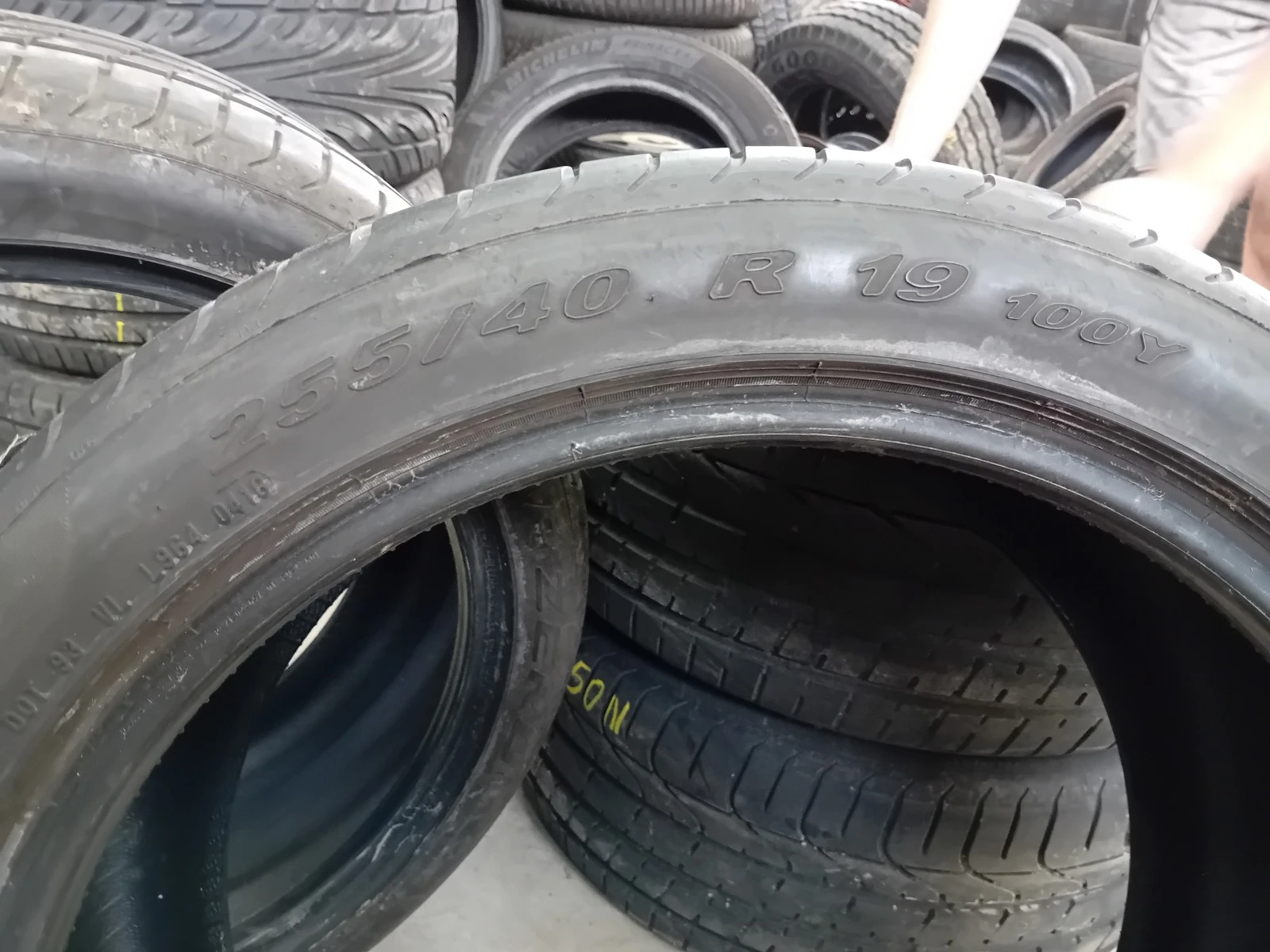  255/40R19 | Mobile.bg   8