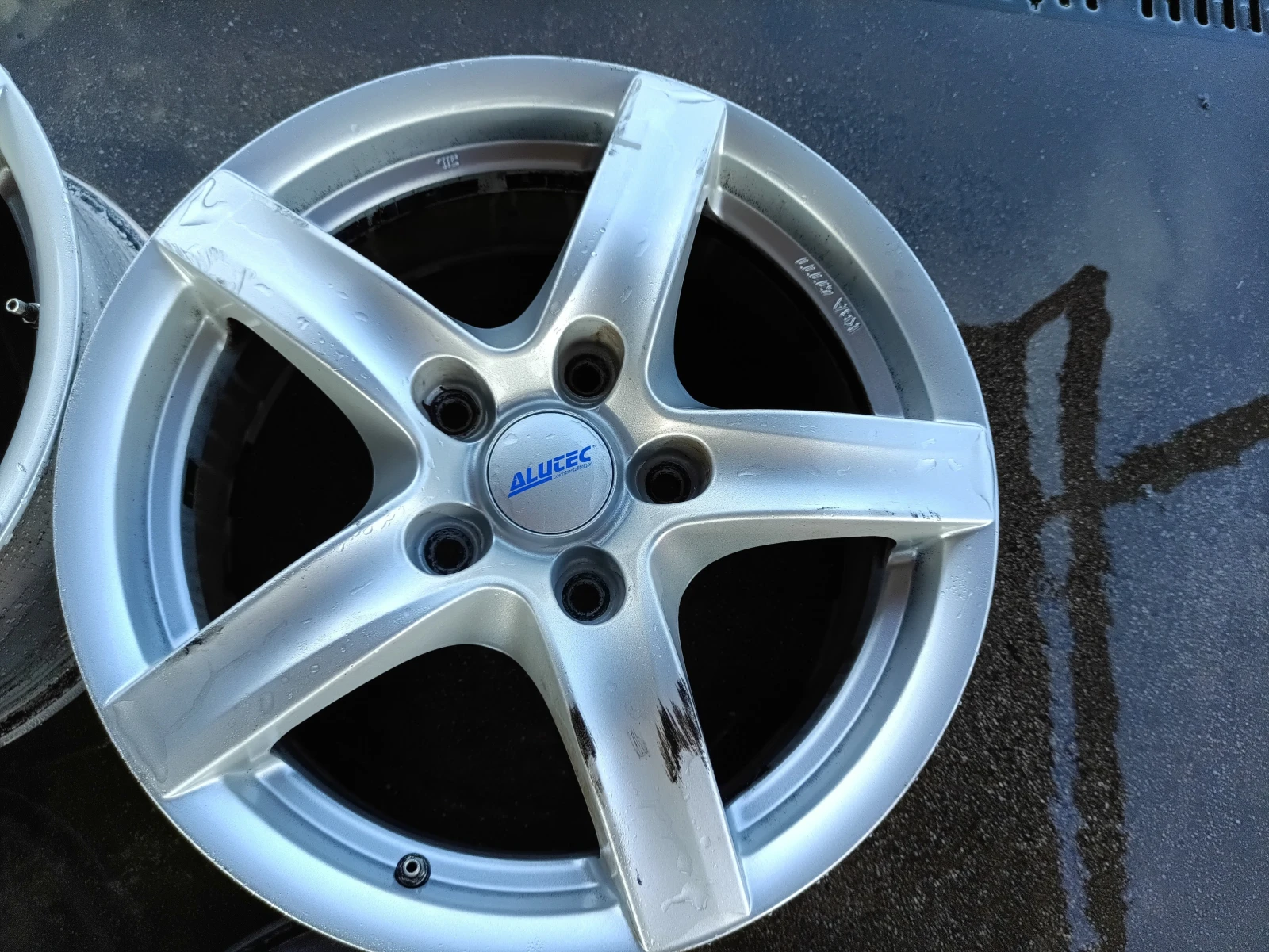   VW Touareg | Mobile.bg   4