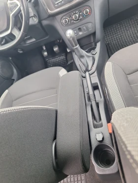 Dacia Sandero 0.9 ТCE, снимка 11