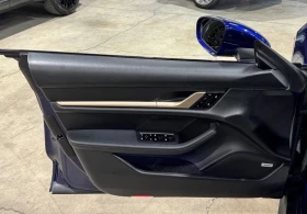 Porsche Taycan 4S * Performance Battery Plus * AWD * CARFAX * , снимка 14