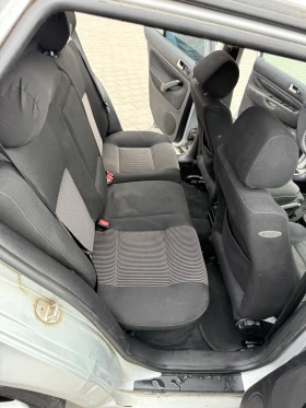 VW Golf 1.6i 101ps | Mobile.bg    9