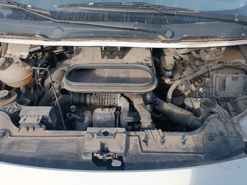 Peugeot Expert 1.6 Hdi, снимка 8 - Автомобили и джипове - 44451559