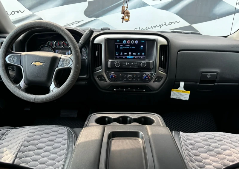 Chevrolet Silverado 5.3-V8, снимка 9 - Автомобили и джипове - 47060362