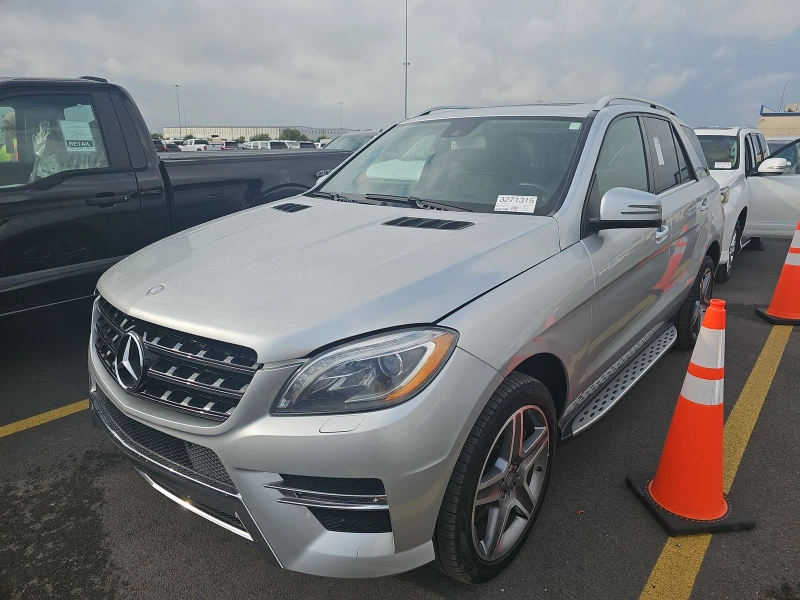 Mercedes-Benz ML 550 4MATIC/ПОДГРЕВ/КАМЕРА/NAVI/KEYLESS/LANE ASSIST, снимка 1 - Автомобили и джипове - 48401819