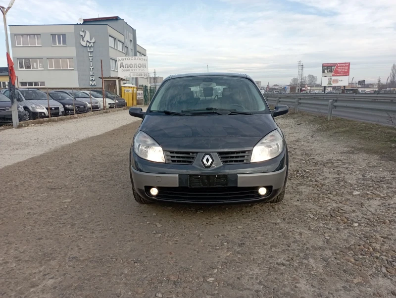 Renault Scenic 1.6, 7 места, Италия , снимка 2 - Автомобили и джипове - 48597223