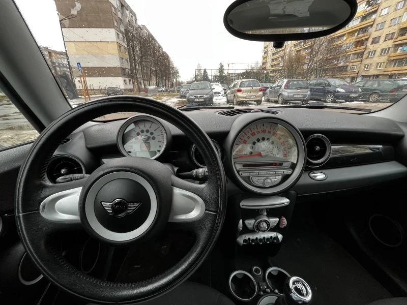 Mini One, снимка 5 - Автомобили и джипове - 48812860