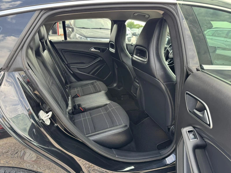 Mercedes-Benz CLA 200 CDI, снимка 14 - Автомобили и джипове - 51272649