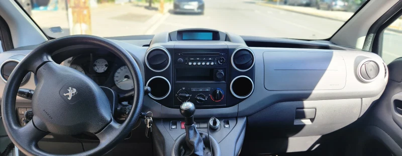 Peugeot Partner 1.6HDI TEPEE, снимка 7 - Автомобили и джипове - 51689834