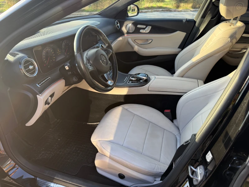 Mercedes-Benz E 400 AMG 4matic, снимка 8 - Автомобили и джипове - 52589723