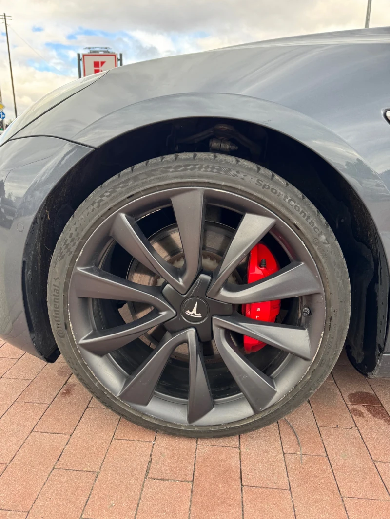 Tesla Model 3 Performance, снимка 12 - Автомобили и джипове - 52407611