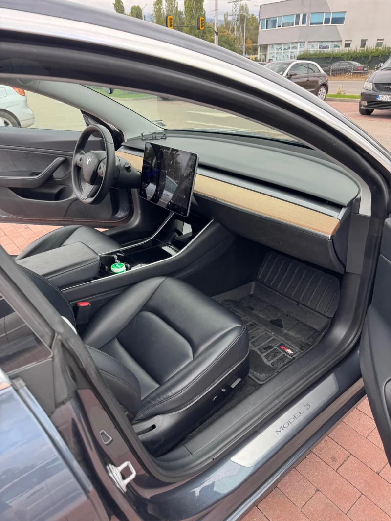 Tesla Model 3 Performance, снимка 6 - Автомобили и джипове - 52407611