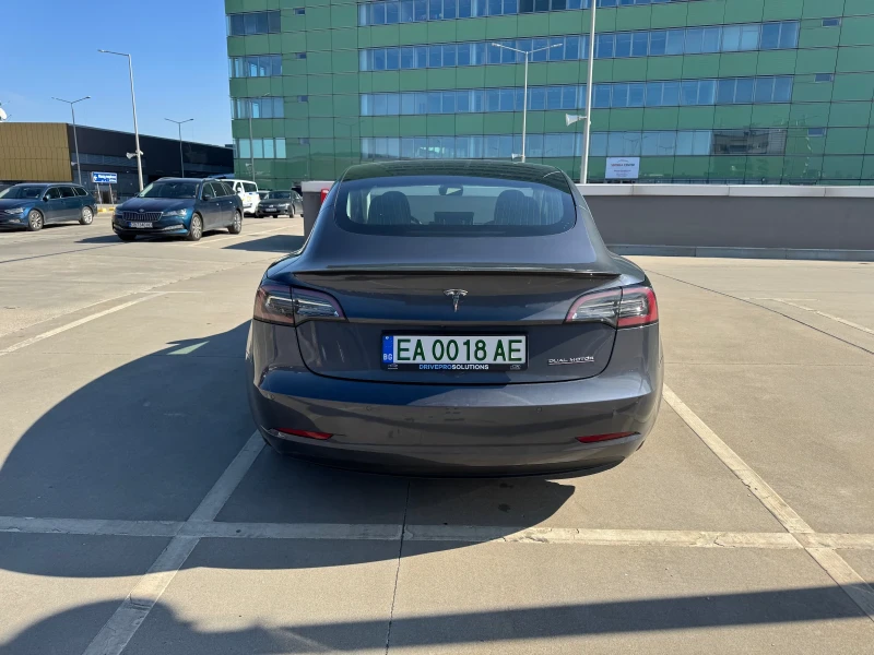 Tesla Model 3 Performance, снимка 4 - Автомобили и джипове - 52407611