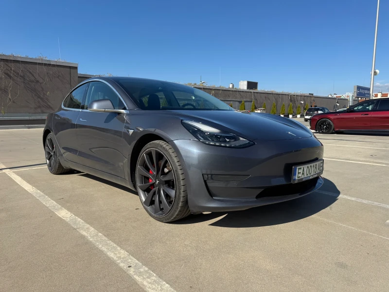 Tesla Model 3 Performance