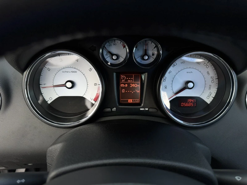 Peugeot 308 cc, снимка 11 - Автомобили и джипове - 52512366