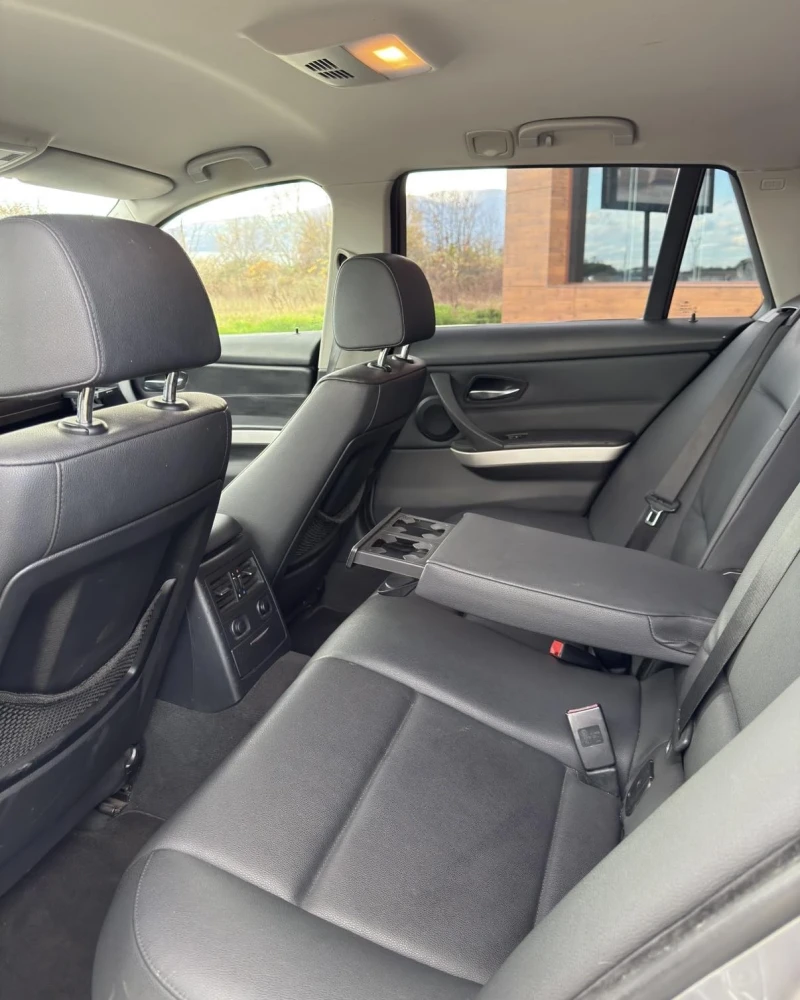 BMW 318, снимка 8 - Автомобили и джипове - 53013635