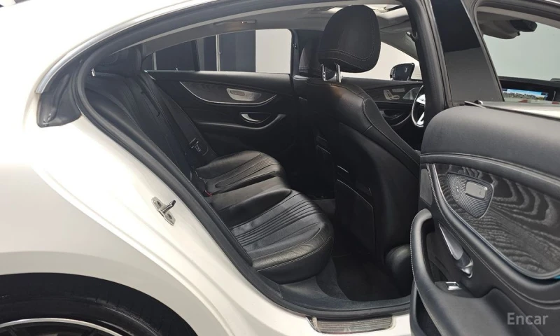 Mercedes-Benz CLS 400, снимка 12 - Автомобили и джипове - 53336121