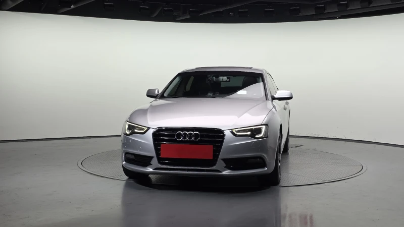 Audi A5 2.0TDI/4x4/Пълна сервизна история !!!, снимка 3 - Автомобили и джипове - 53596139