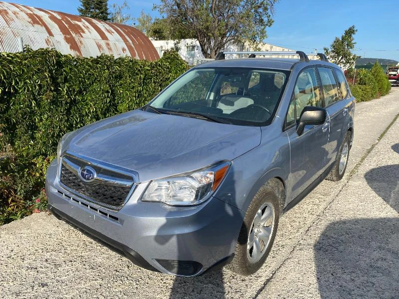 Subaru Forester 2.5 бензин 4х4 - изображение 3