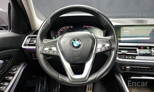 BMW 320 d | ЗАДНА КАМЕРА | ШИБЕДАХ | HEAD-UP | KEYLESS, снимка 11 - Автомобили и джипове - 53984337