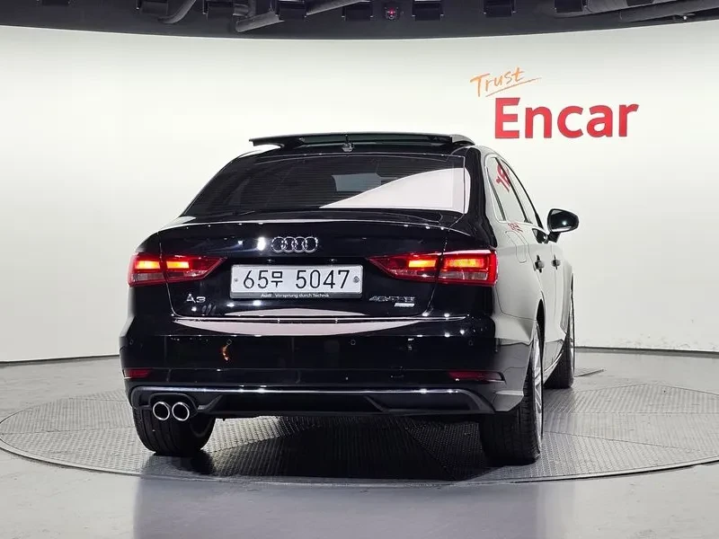 Audi A3 A3 40 Tfsi 8V, снимка 4 - Автомобили и джипове - 54989425