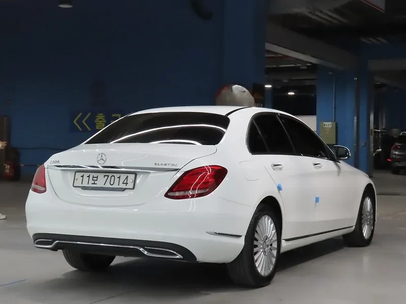 Mercedes-Benz C 220 CDI Avantgarde - САМО 30% АВАНС!, снимка 10 - Автомобили и джипове - 55986505