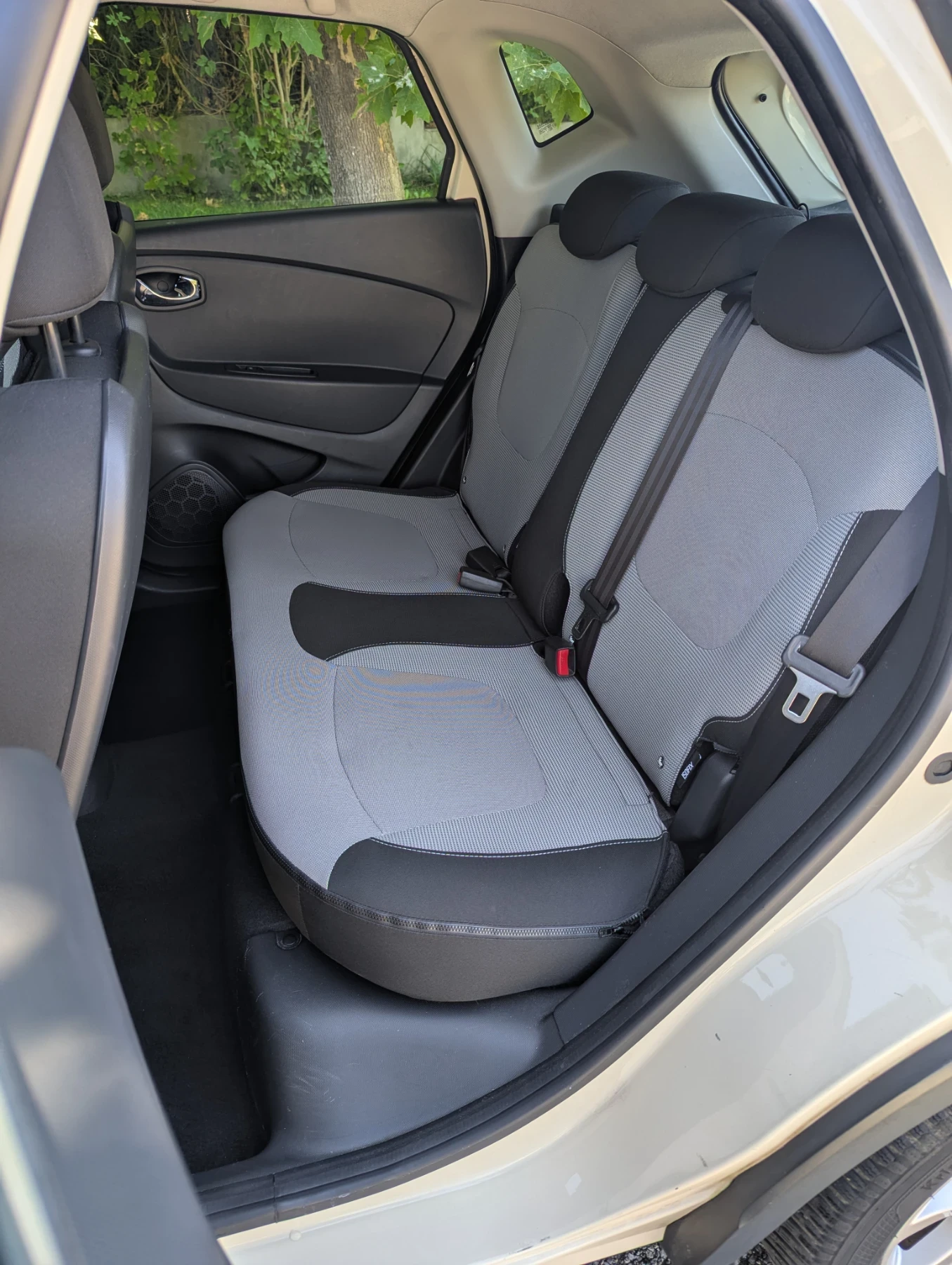 Renault Captur 1.5 dci | Mobile.bg — изображение 11