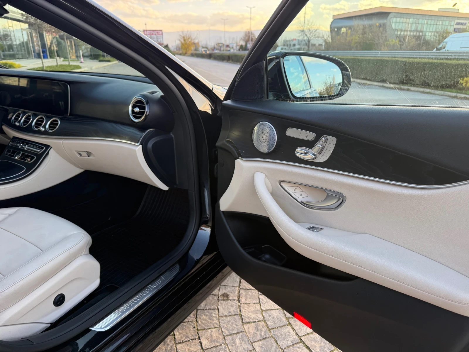 Mercedes-Benz E 400 AMG 4matic | Mobile.bg   13